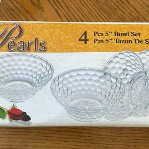 Pearls 4 Piece 5” Bowl Set